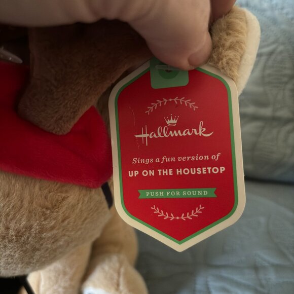 NWT Hallmark Christmas Singing 13" Chihuahua Puppy Dog Plush Musical Reindeer - Picture 6 of 7